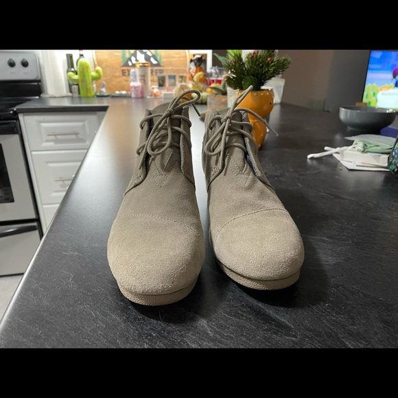 Toms Wedge Heel Booties - Picture 2 of 4